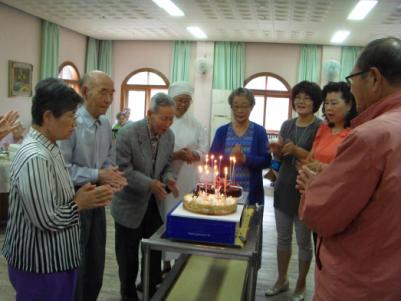 조원2동 부녀회 양로원 어르신 생일상 준비